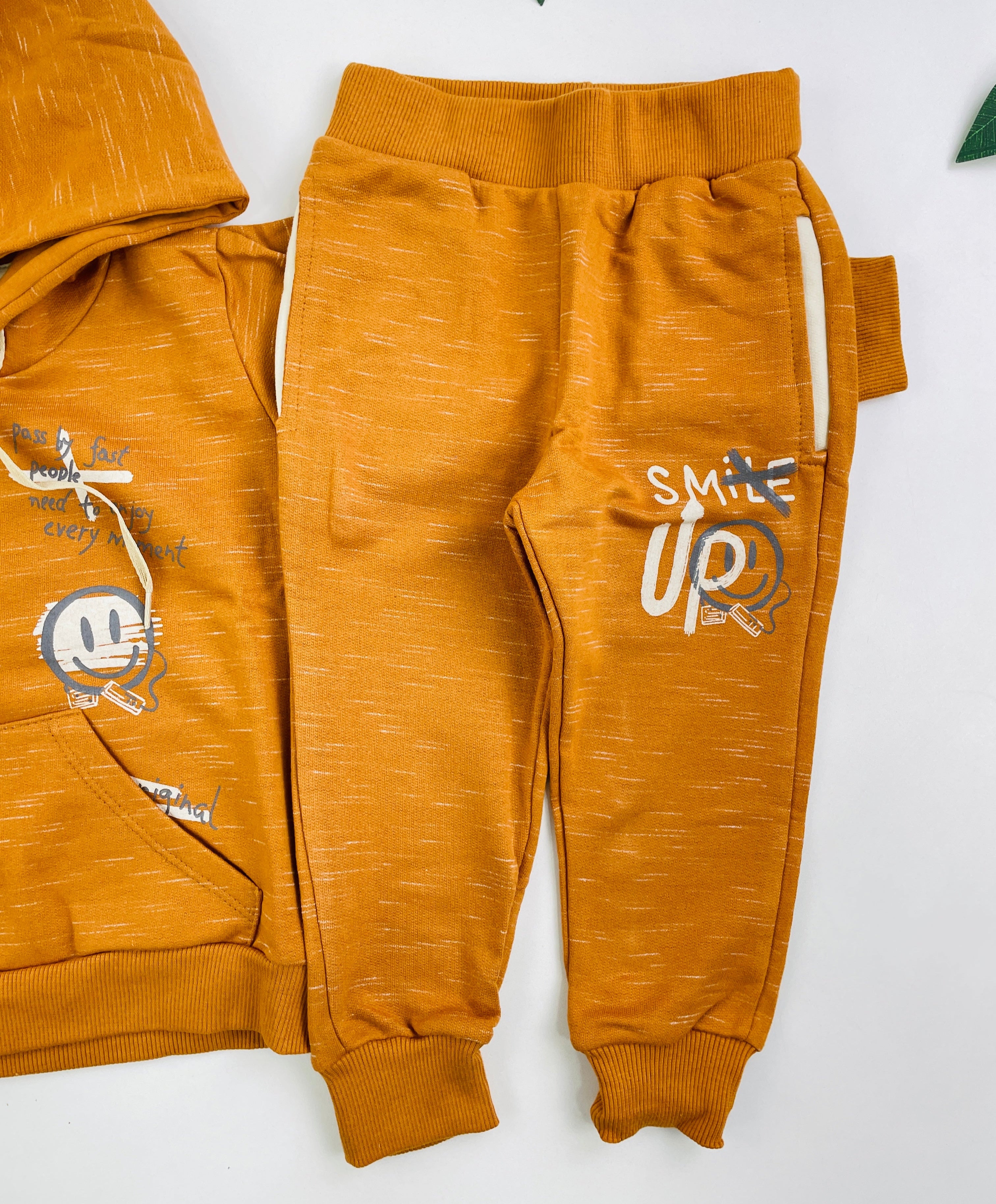 Conjunto Have Fun Emoji Moletom