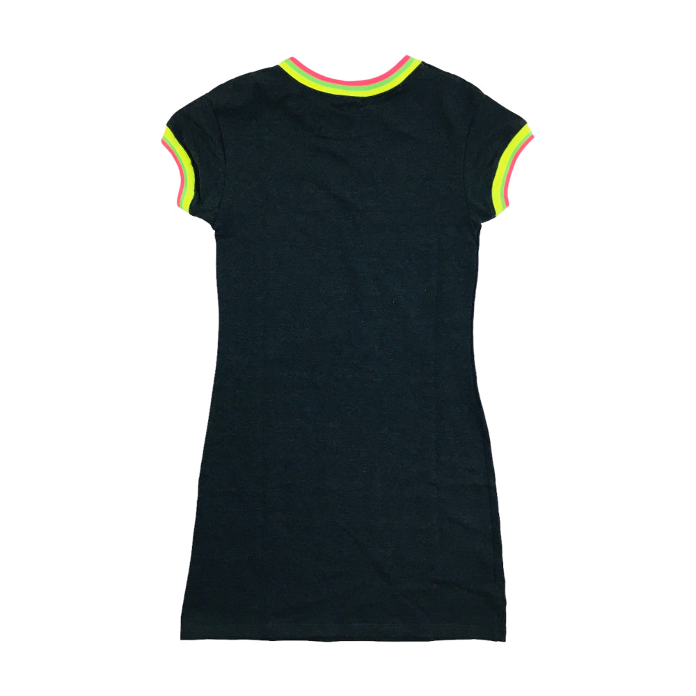 Vestido Liso Com Detalhes Florecente