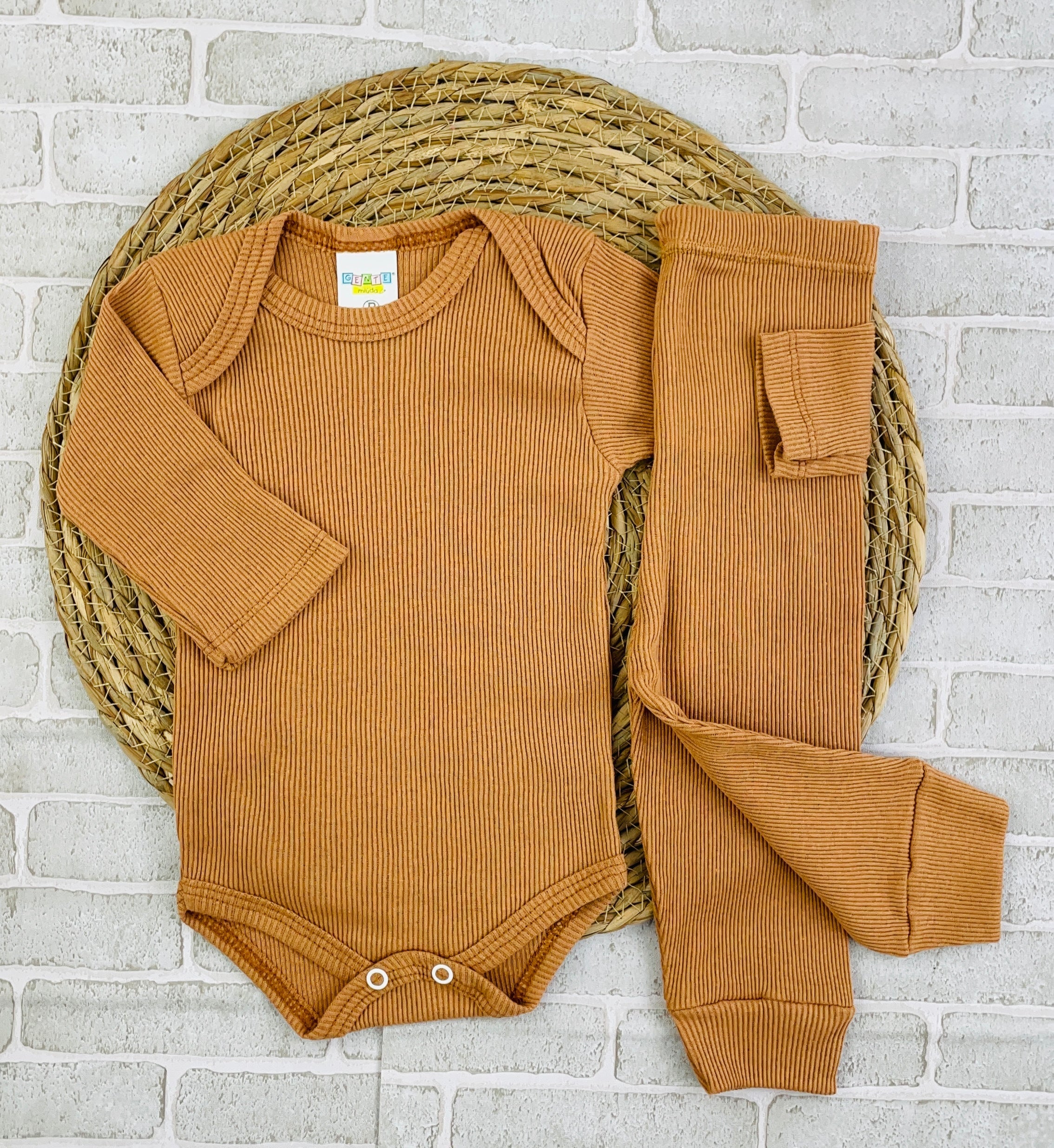 Conjunto Manga Longa Ribana Marrom