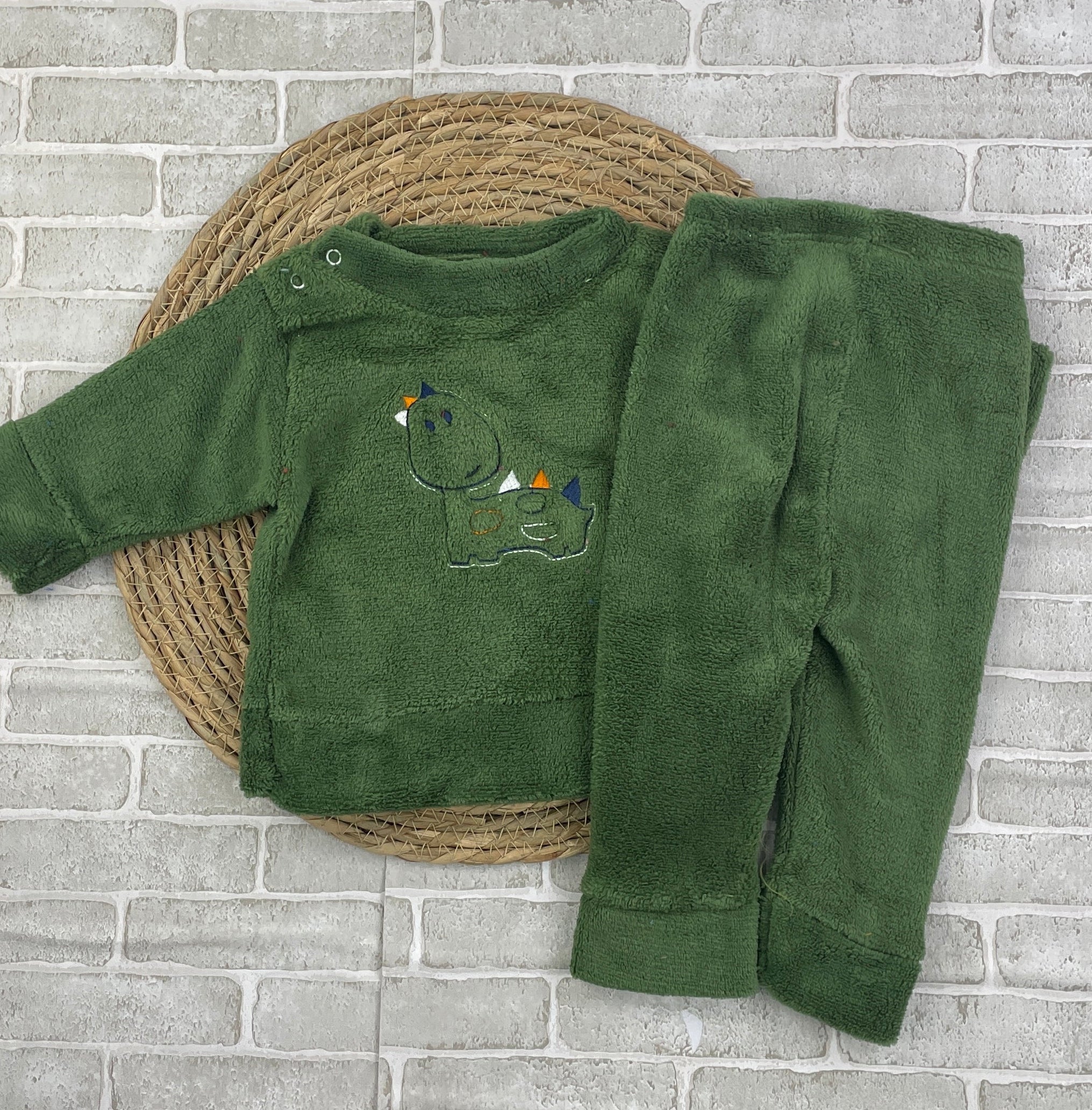 Conjunto Soft Bordado Dino
