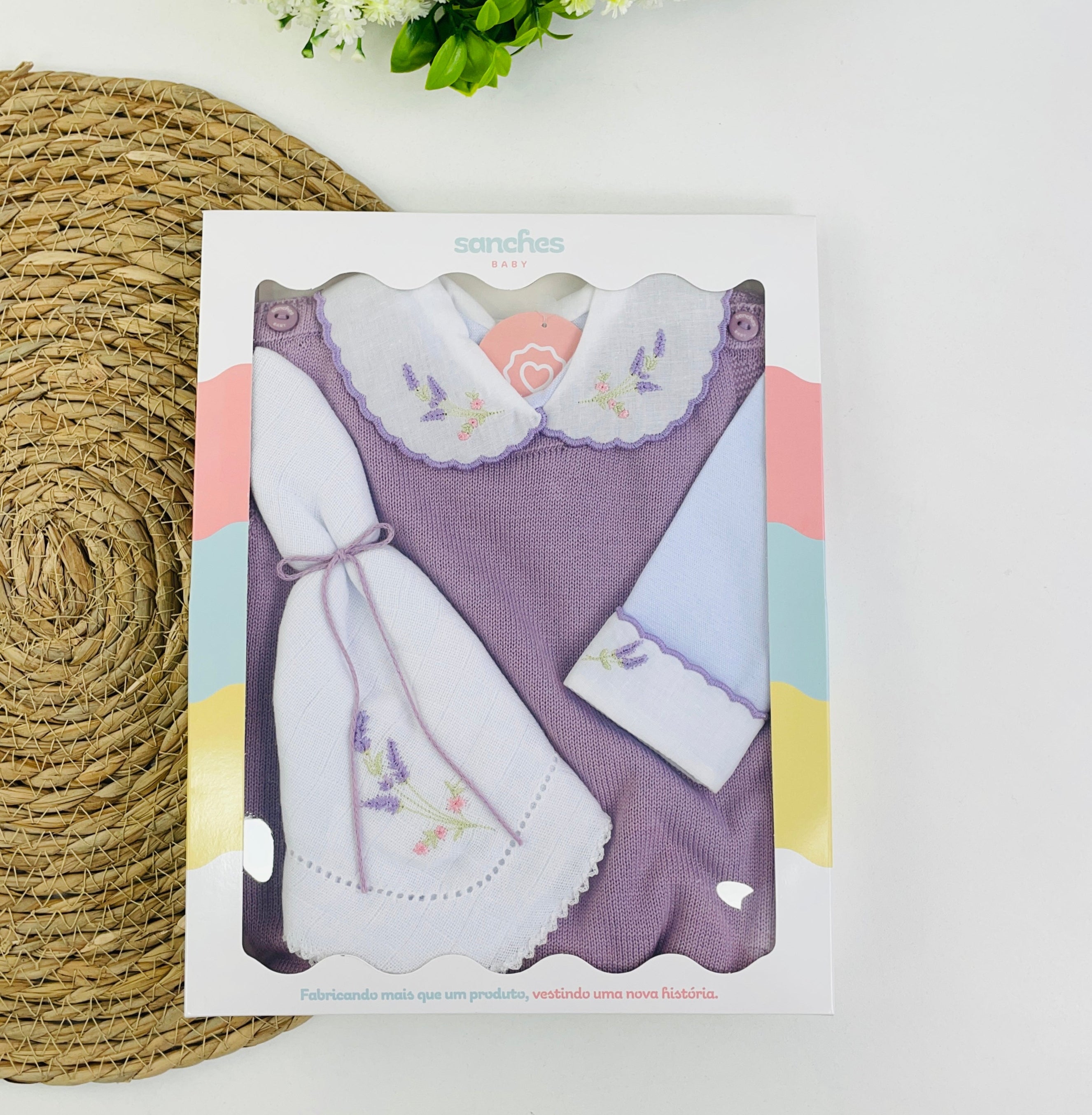Conjunto Sanches Baby Bordado Em Tricot 3 Peças