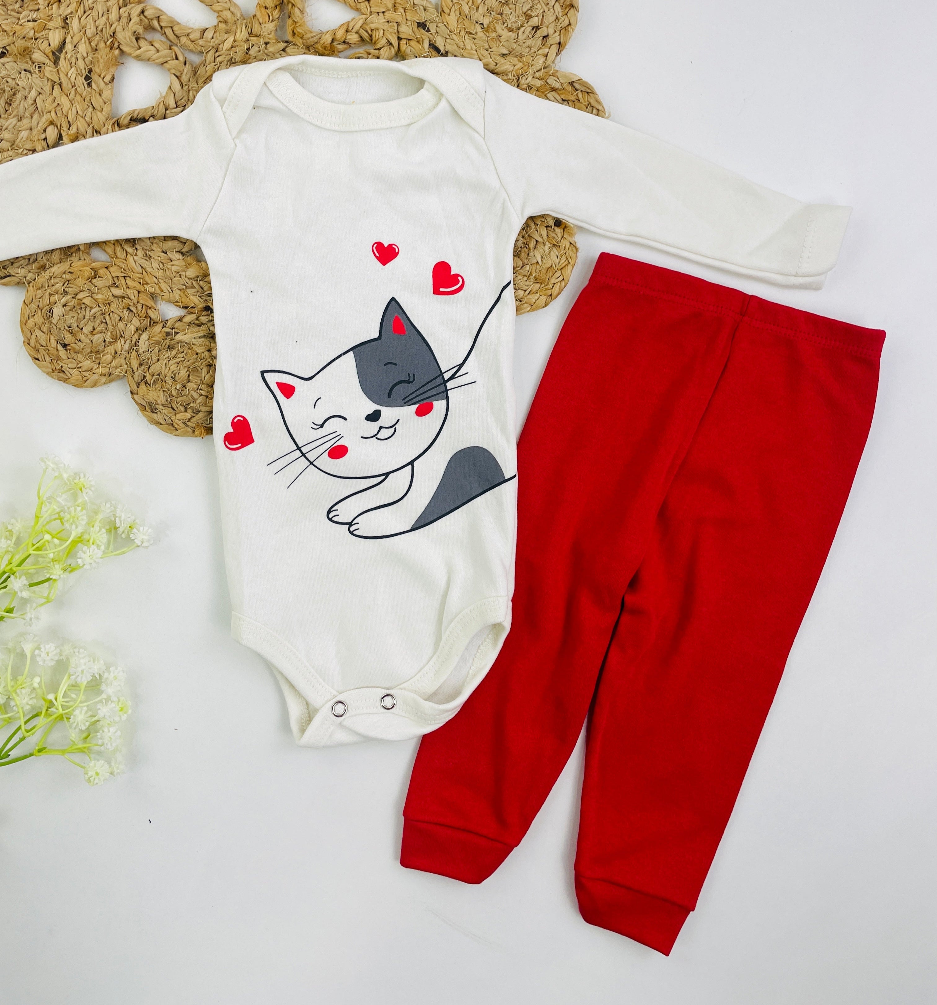 Conjunto Gatinha Body Manga Longa e Calça