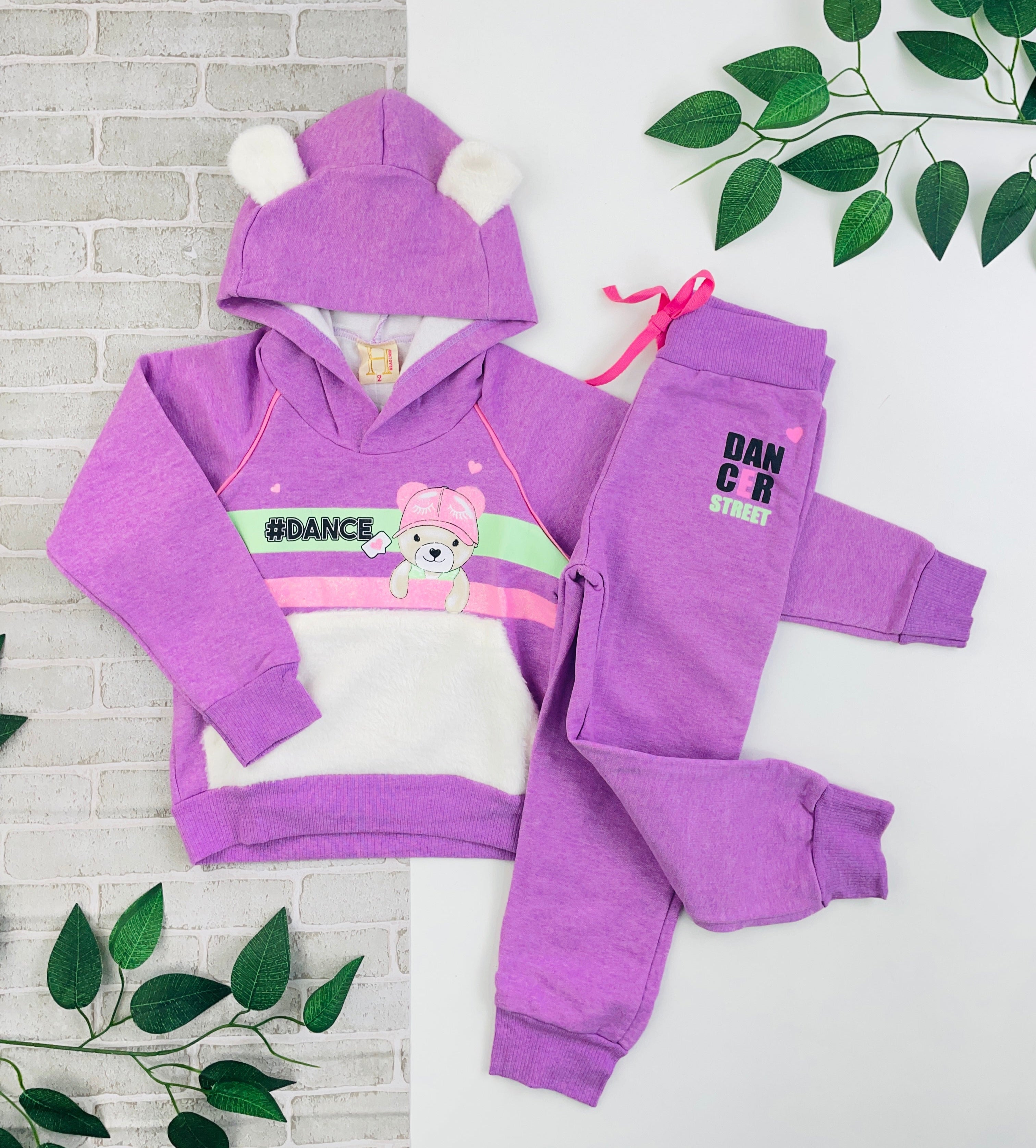 Conjunto Fem Hrradinhos Dance com Capuz